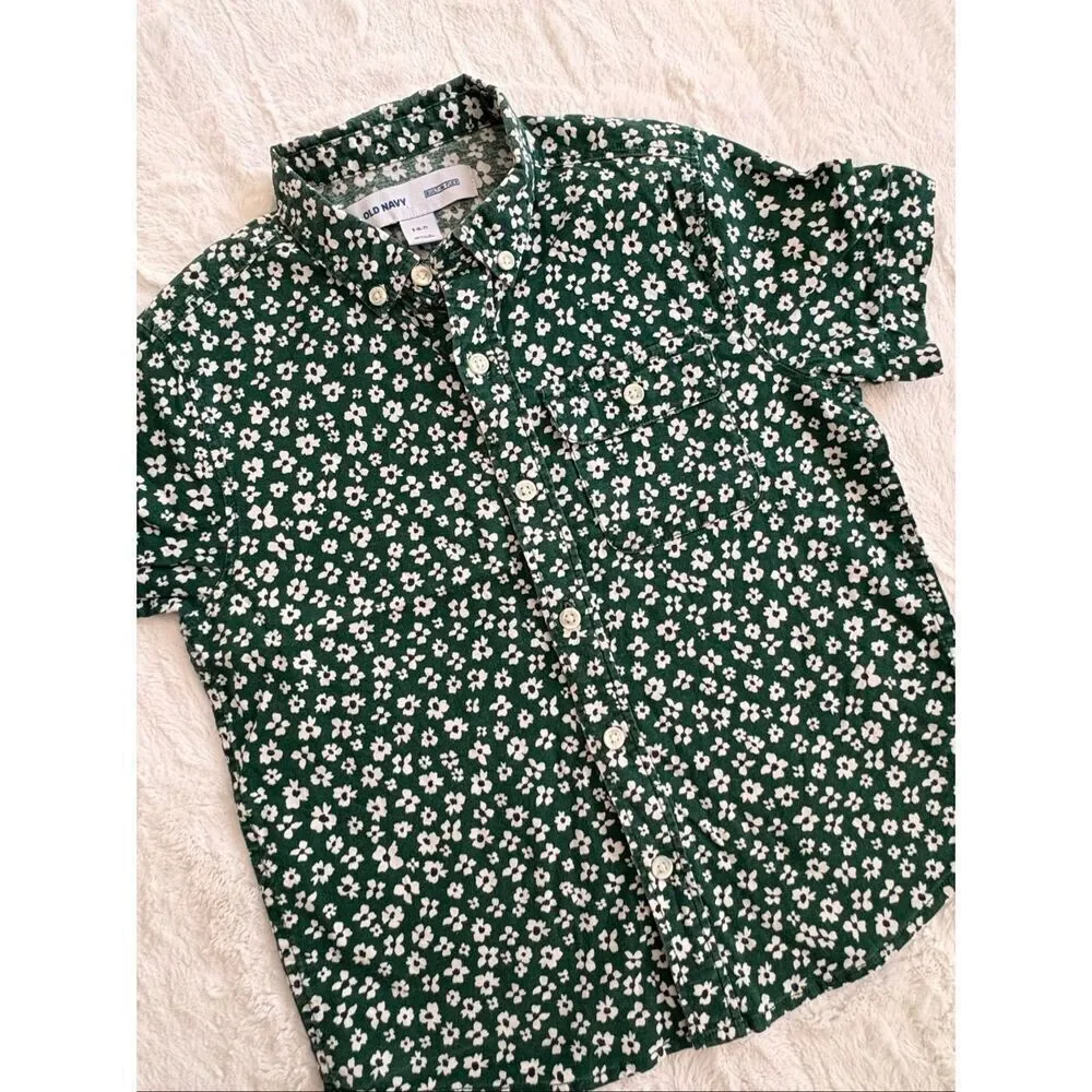 Old Navy Boys Green Floral Button Down Shirt Small 6-7 Built-In Flex